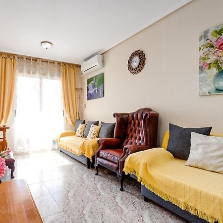 Apartament Caballero De Rodas Torrevieja Exteriér fotografie