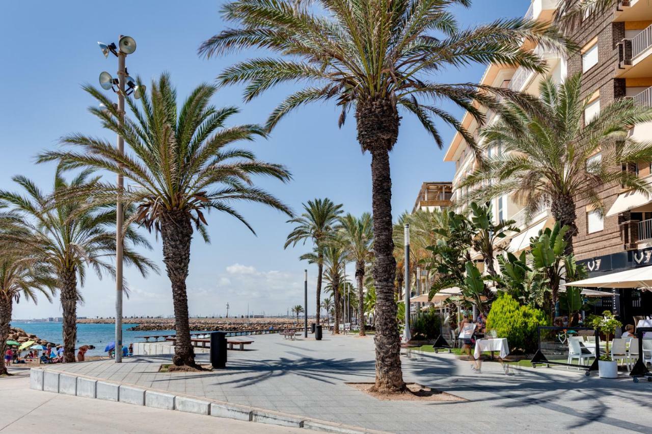 Apartament Caballero De Rodas Torrevieja Exteriér fotografie